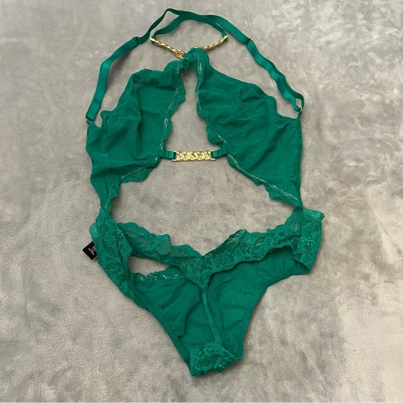 New! Victoria’s Secret Very Sexy High-Neck Lace Chain Teddy 4378 - Picture 8 of 9